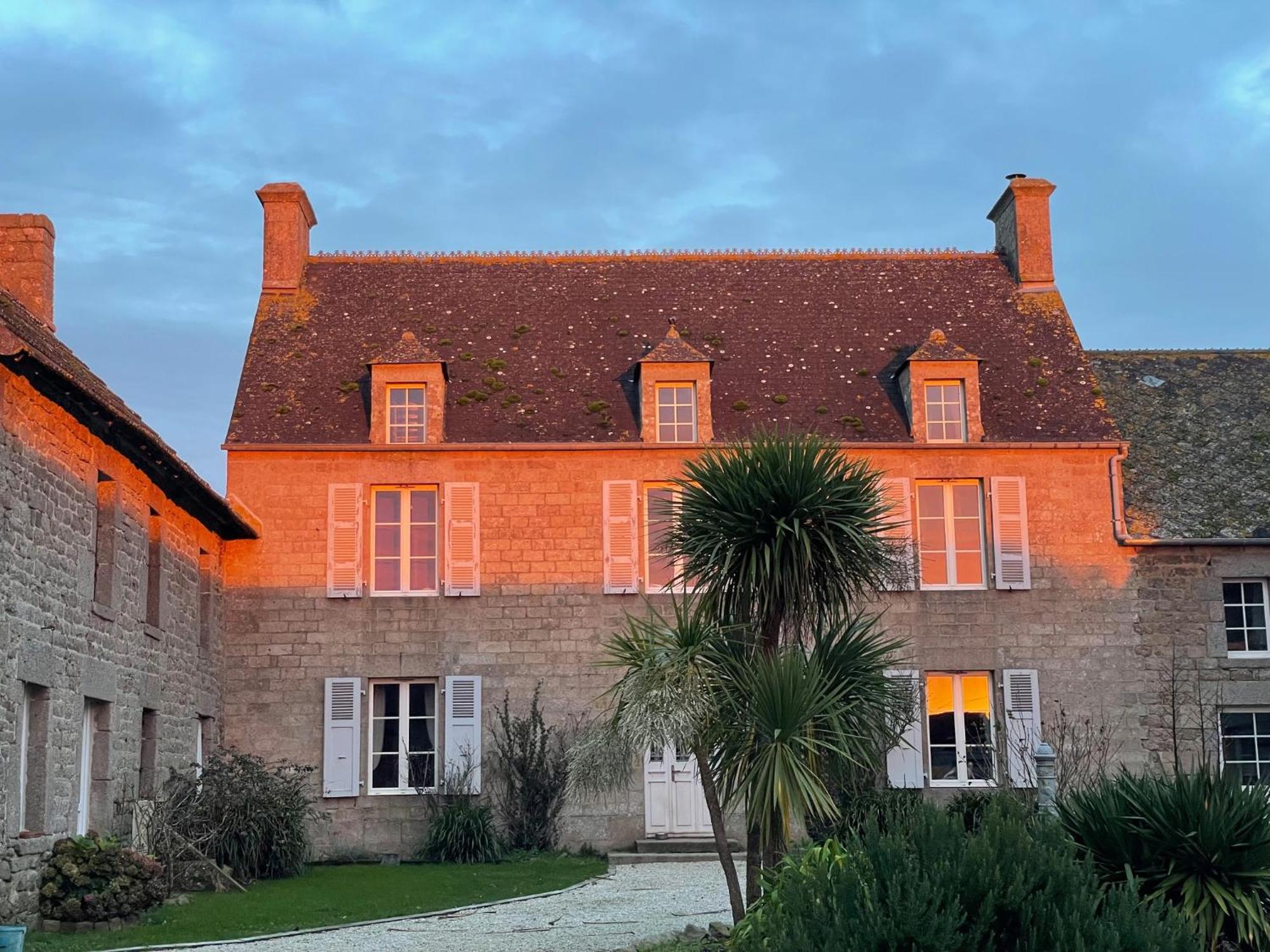 Готель La Ferme De Nehou Gatteville-le-Phare Екстер'єр фото
